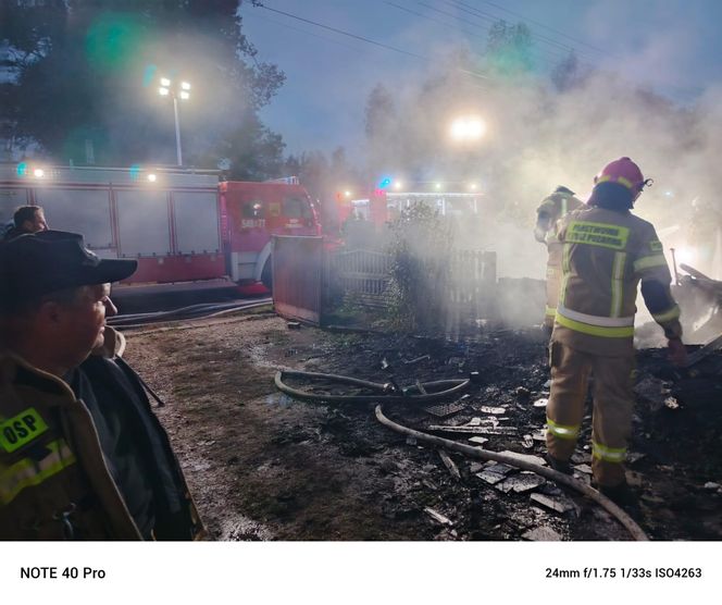 Tragedia pod Tomaszowem Mazowieckim! Kobieta zginęła w pożarze domu