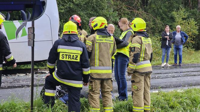 Wypadek w pobliżu Konotopu  - autobus z tirem 