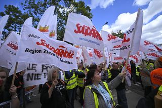 1800 osób zostanie bez środków do życia. Protest pracowników w Warszawie