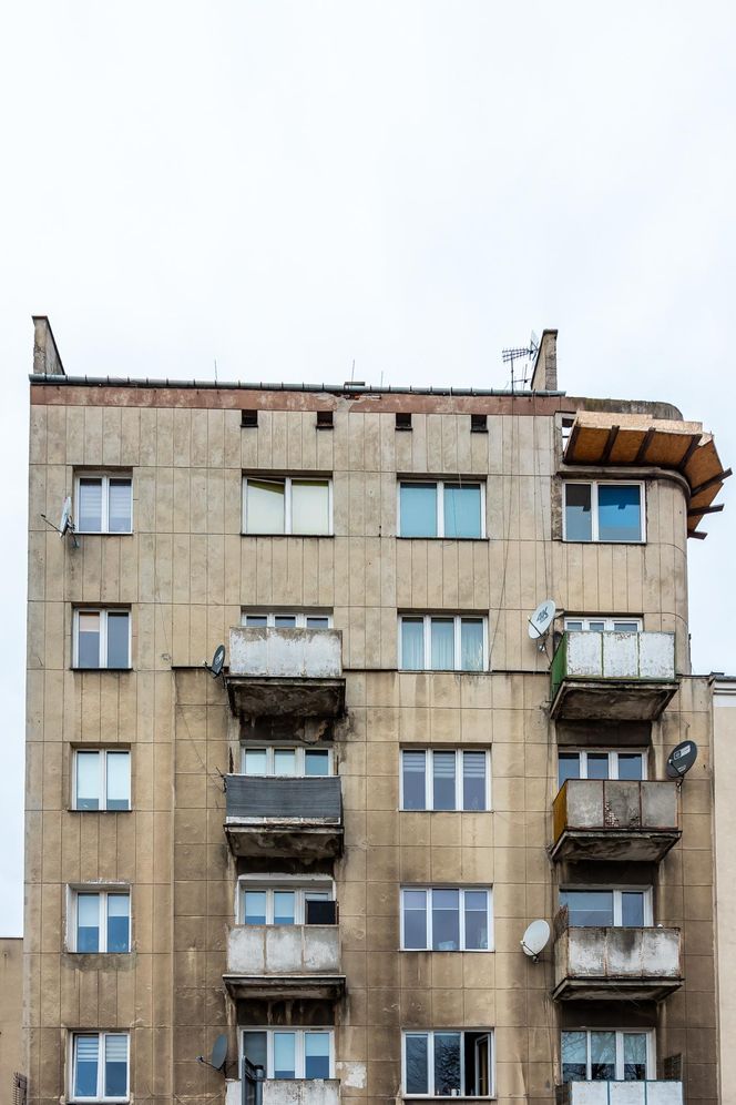 Kamienica na Mackiewicza 1 w Warszawie