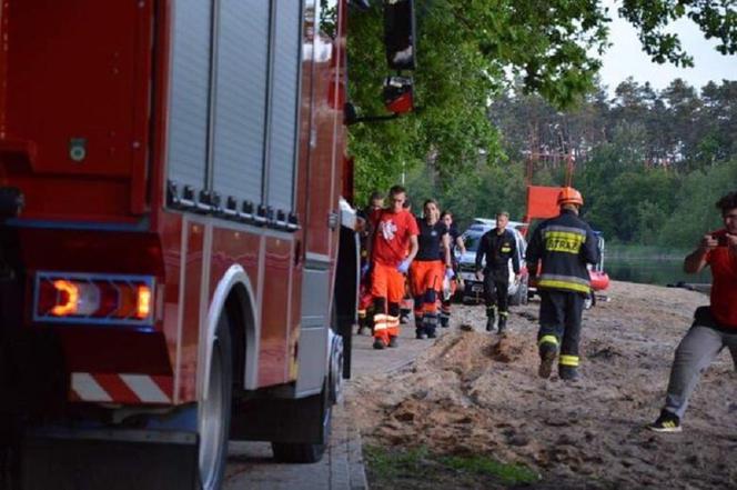 13-latka wyłowiono, lekarz stwierdził zgon.