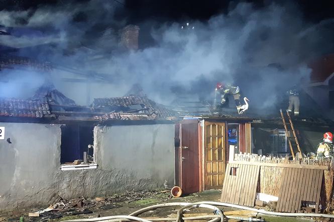 Mężczyzna zginął w pożarze domu jednorodzinnego w Mostach