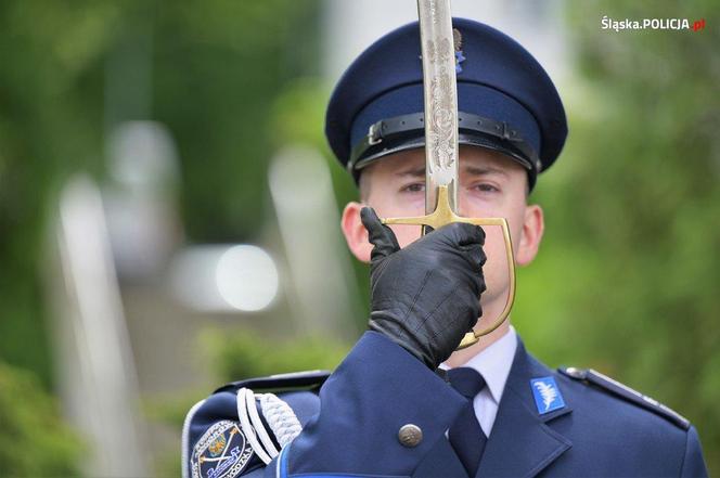 Uroczyste ślubowanie 69 nowych policjantów  w Oddziale Prewencji Policji w Katowicach