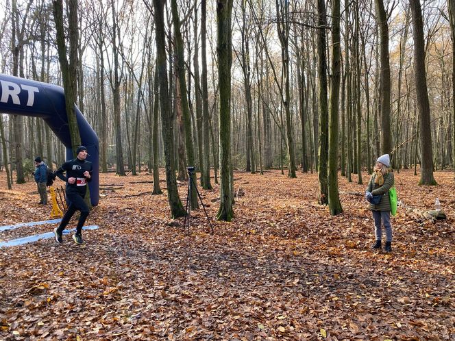 Niebieski Bieg Niepodległości. Przebiegli 10 km by uczcić niepodległą Polskę