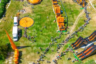 Wielkie atrakcje w parku Podolskim! Młodzi łodzianie szaleli na 11-stu dmuchańcach