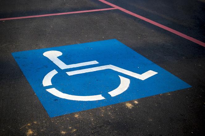 Osoby z niepełnosprawnością