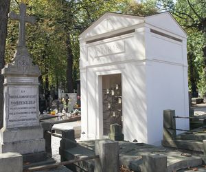   Grób Piotra Woźniaka-Staraka na warszawskich Powązkach