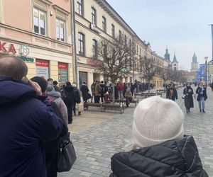 Kolejki po pączki w tłusty czwartek w Lublinie