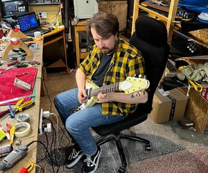 Jason Momoa zamówił gitarę od Polaków! 