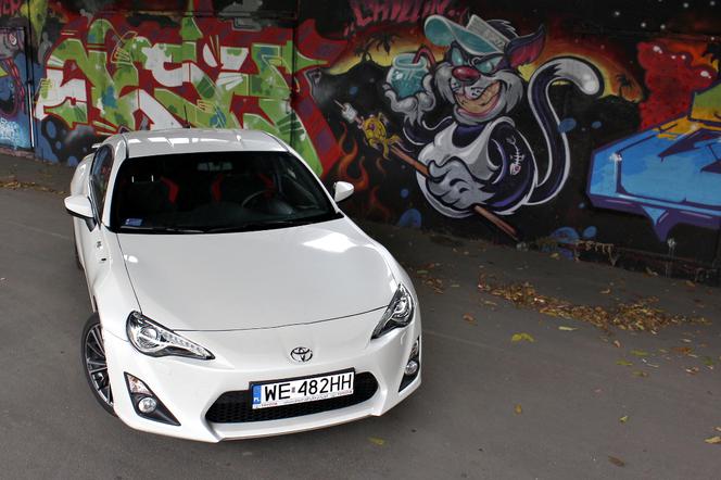 TEST Toyota GT86 2.0 Boxer TRD: w małym ciele wielki duch - WIDEO