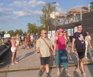 Olsztyn Green Festival 2024. Tłumy na plaży miejskiej. Zobacz zdjęcia z drugiego dnia!