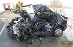 Śmiertelny wypadek w Hażlachu! Kierowca samochodu wbił się w ciężarówkę!