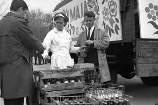 QUIZ PRL. Czym pachniał PRL?