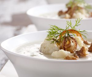 Zupa belwederska – elegancka kalafiorowa jak z królewskiego stołu