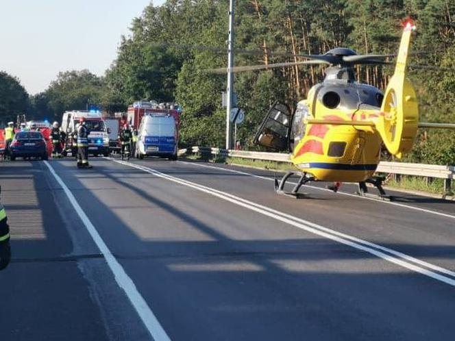 Bus Spadł Z Wiaduktu! Nie żyją Dwie Osoby! Wypadek W Antoninie Na DK Nr ...