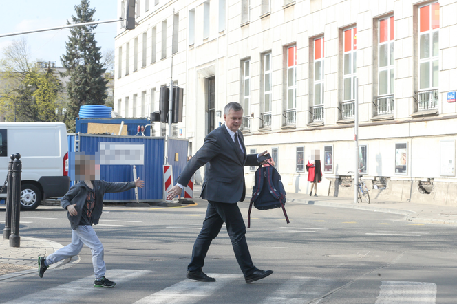 SUPERTATA SIEMONIAK.