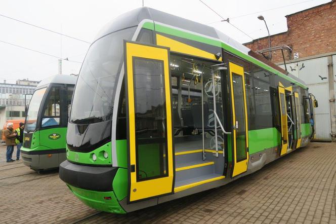nowe tramwaje na elbląskich torowiskahc