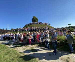 Niemal 600 osób zaśpiewało hymn Łodzi. To wyjątkowe wydarzenie na urodziny miasta