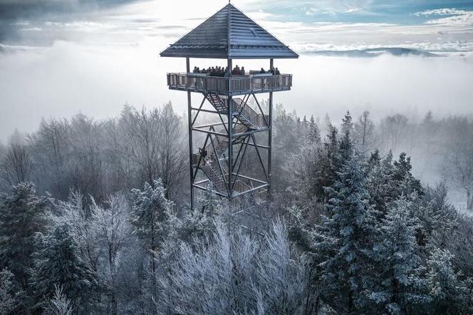 Nowa atrakcja turystyczna w Małopolsce już otwarta. To najwyższa wieża widokowa w Beskidzie Wyspowym 