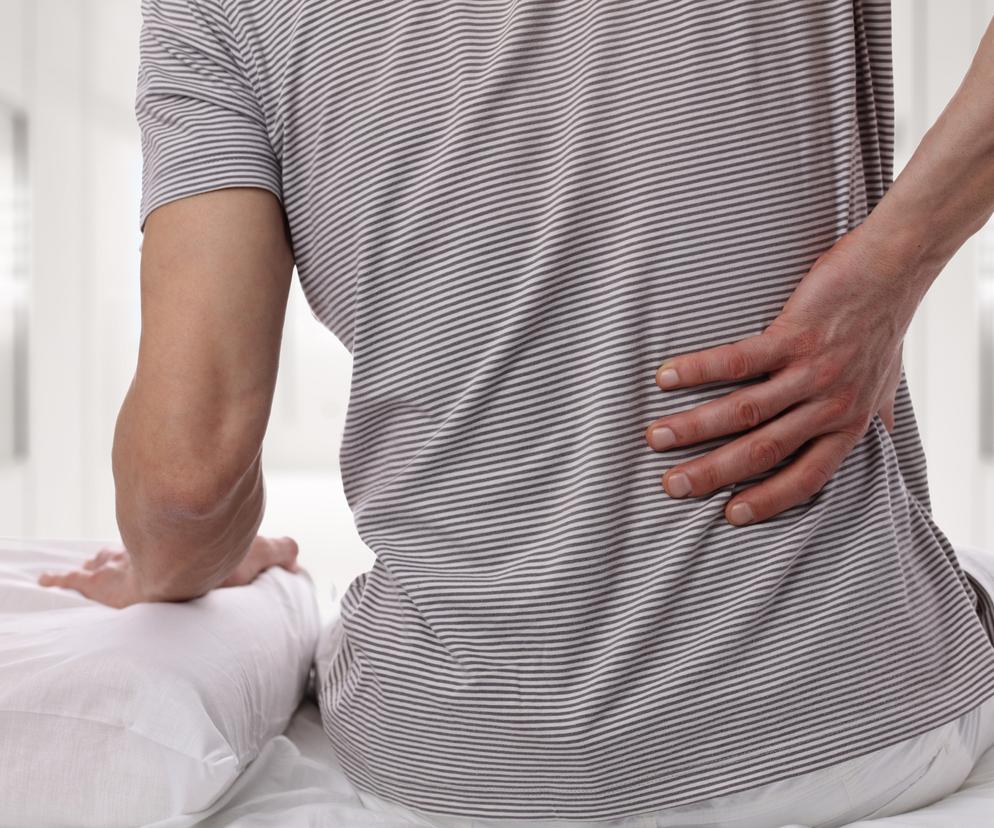 Bolały go plecy i stawy. Powszechna dolegliwość okazała się objawem raka