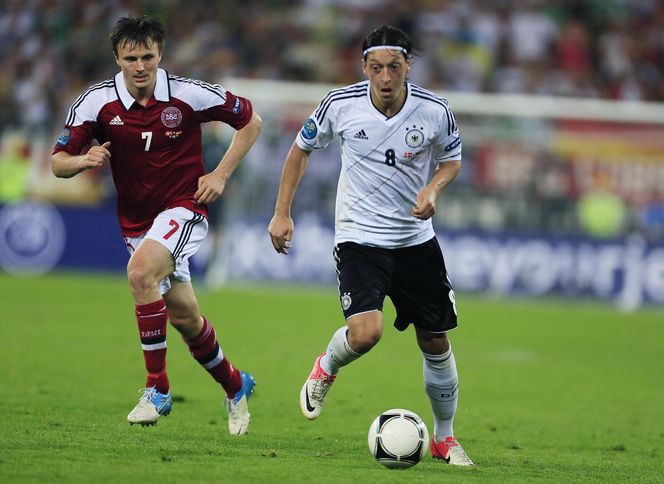 Mesut Ozil przeszedł niezwykłą przemianę!