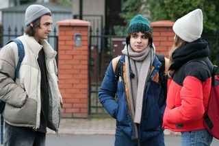 	Barwy szczęścia odc. 3175. Romeo (Jacek Tyszkiewicz), Witek (Witold Sosulski), Ewelina (Amelia Listwoń)