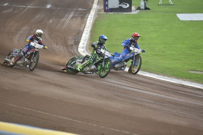 1. Finał Indywidualnych Mistrzostw Polski na Motoarenie. Zdjęcia kibiców i zawodników z Torunia