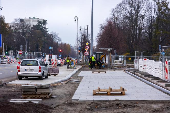 Remont placu Na Rozdrożu, listopad 2023