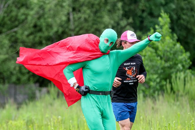Runmageddon w Katowicach 2025. Błoto, pot i triumf na Hałdzie Kostuchna