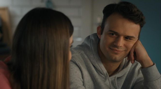 Barwy szczęścia, odcinek 3171. Agata (Natalia Zambrzycka), Ignacy (Olaf Staszkiewicz)