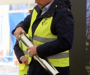 Wielka spalarnia rośnie w oczach. Prezydent wmurował akt erekcyjny 