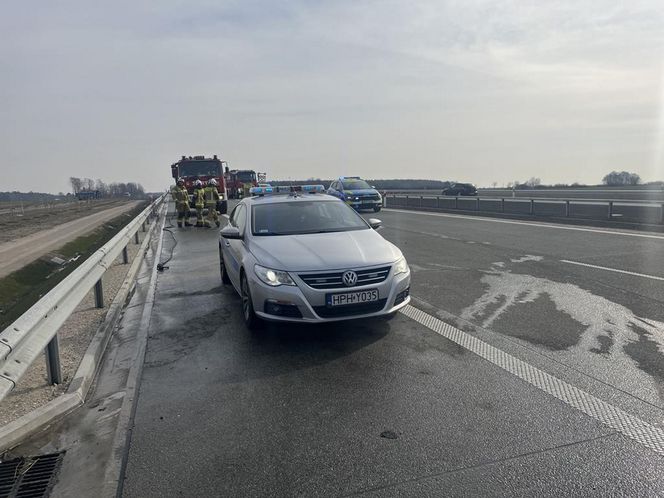 Pożar autokaru z dziećmi na A2
