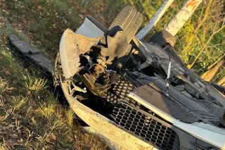 Ratownicy oburzeniem zachowaniem kierowców po wypadku na DK94 pod Legnicą. Nikt nie pomógł poszkodowanej kobiecie? [ZDJĘCIA]. 