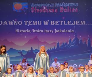 Jasełka i koncert kolęd przygotowały dzieci z Niepublicznego Przedszkola Słoneczna Dolina w Siedlcach
