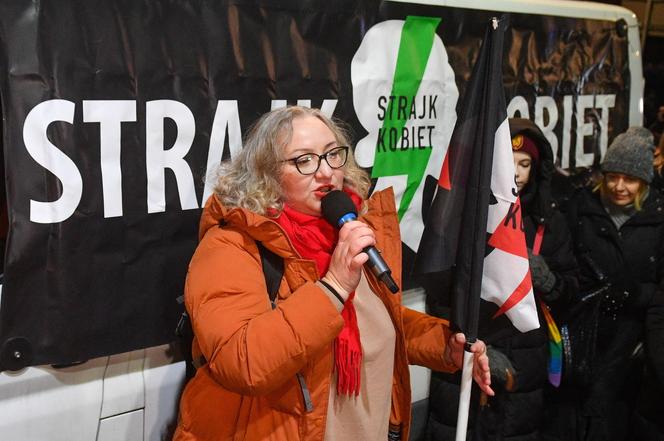 Strajk kobiet pod domem Kaczyńskiego