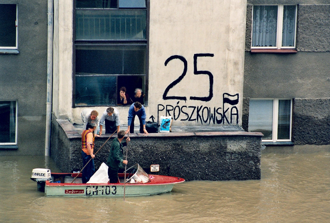 Powódź w Opolu. Powódź Tysiąclecia w 1997 r. [ARCHIWALNE ZDJĘCIA]