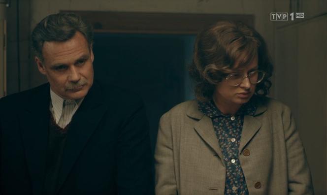 Stulecie Winnych 3 odc. 28. Andzia (Barbara Wypych), Stanisław (Jan Wieczorkowski)