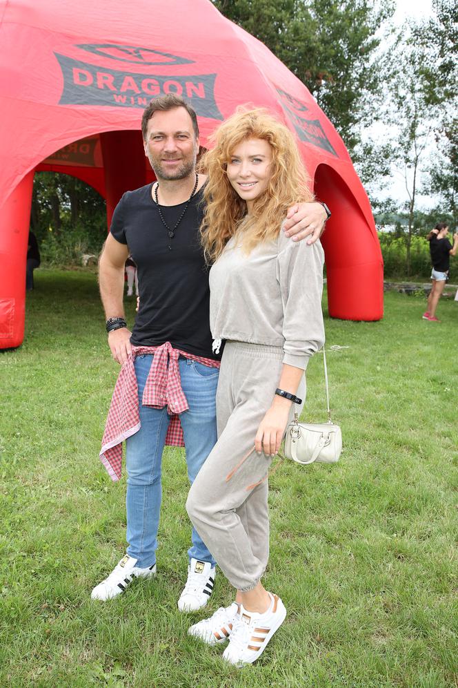 Gwiazdy w terenowych samochodach dzielnie walczyły w zawodach VIP Cross