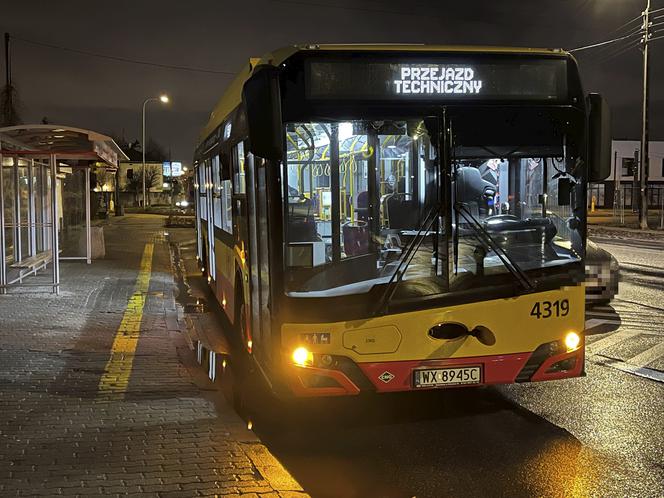 Zakrwawiony mężczyzna jechał autobusem