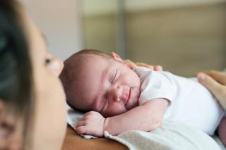 Usypianie niemowlaka. Co robić, aby dziecko usnęło?