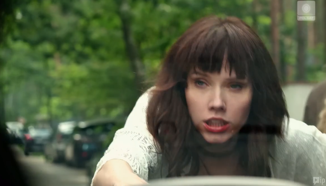 Przyjaciółek 12 sezon, odcinek 142: Wypadek Wiki. Rzuci się pod samochód Adama