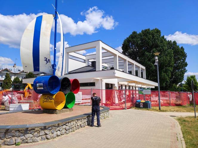 ZOBACZ ZDJĘCIA nowego budynku dla ratowników, który powstaje nad siedleckim zalewem