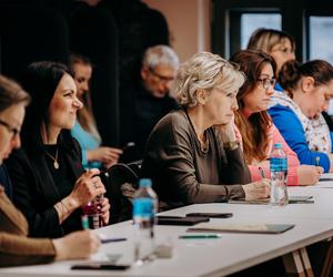 Odbyła się konferencja „W kręgu wsparcia”. Pedagodzy uczyli się jak pomagać uczniom