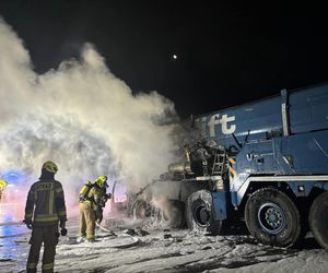 Pożar dźwigu na A1. Zdjęcia z miejsca zdarzenia 