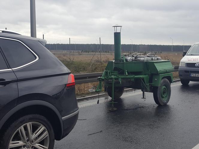 ​Na S5 koło Leszna zaczęła się druga doba rolniczego protestu