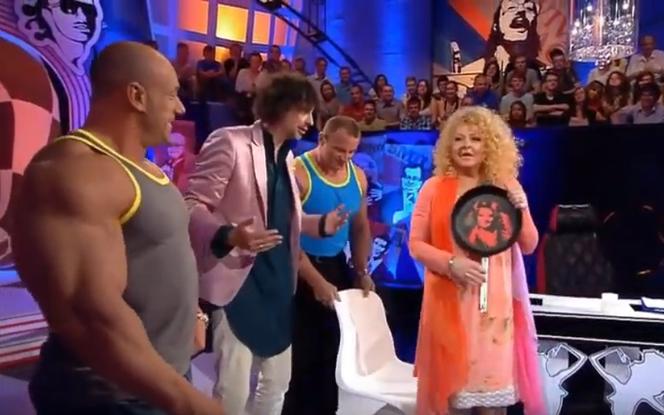 Burneika i Pudzianowski dali prezent Gessler