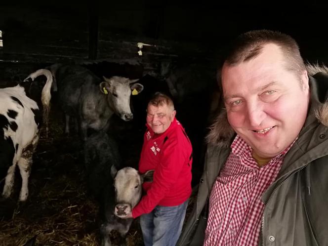 Rolnicy. Podlasie: Gienek i Andrzej gościli Adama Kraśkę w Plutyczach