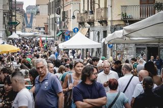 Wielki strajk transportu publicznego we Włoszech. Problemy w komunikacji miejskiej, lotniczej i kolejowej