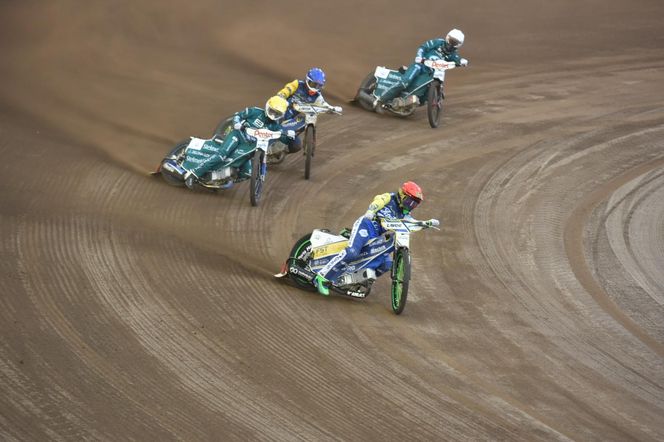 PRES Grupa Deweloperska Toruń - Stelmet Falubaz Zielona Góra, zdjęcia kibiców i zawodników z meczu 10. kolejki PGE Ekstraligi