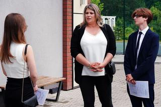 Barwy szczęścia, odc. 2929: Aleks (Hubert Wiatrowski), Ewa (Gabriela Ziembicka), Aldona (Elżbieta Romanowska)